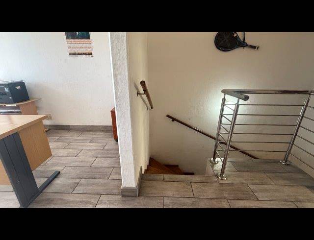 2 BEDROOM DUPLEX FOR SALE IN SARNIA